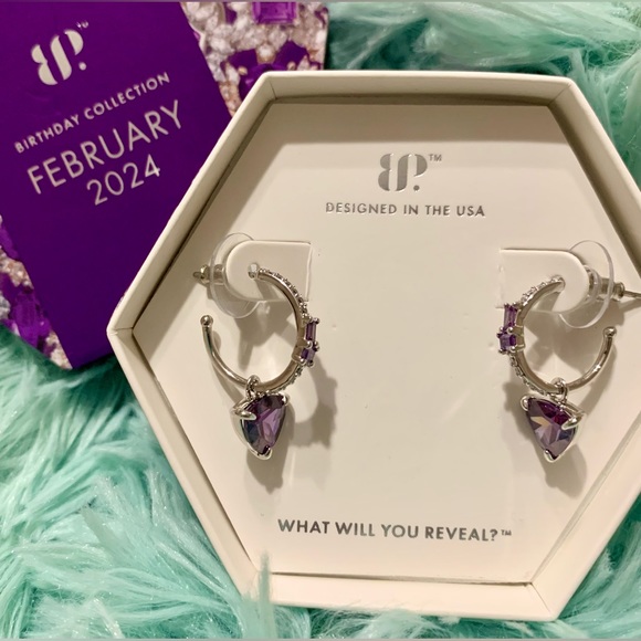 💜 Bomb Party Earrings • February 2024 Birthday Collection 💜 - Picture 1 of 6